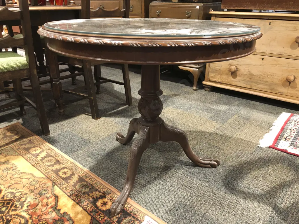 Repro. Mahogany Circular Occ. Table Image 1++