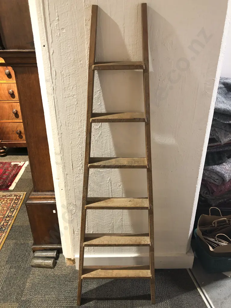 Small Tapering Wooden Ladder Image 1++