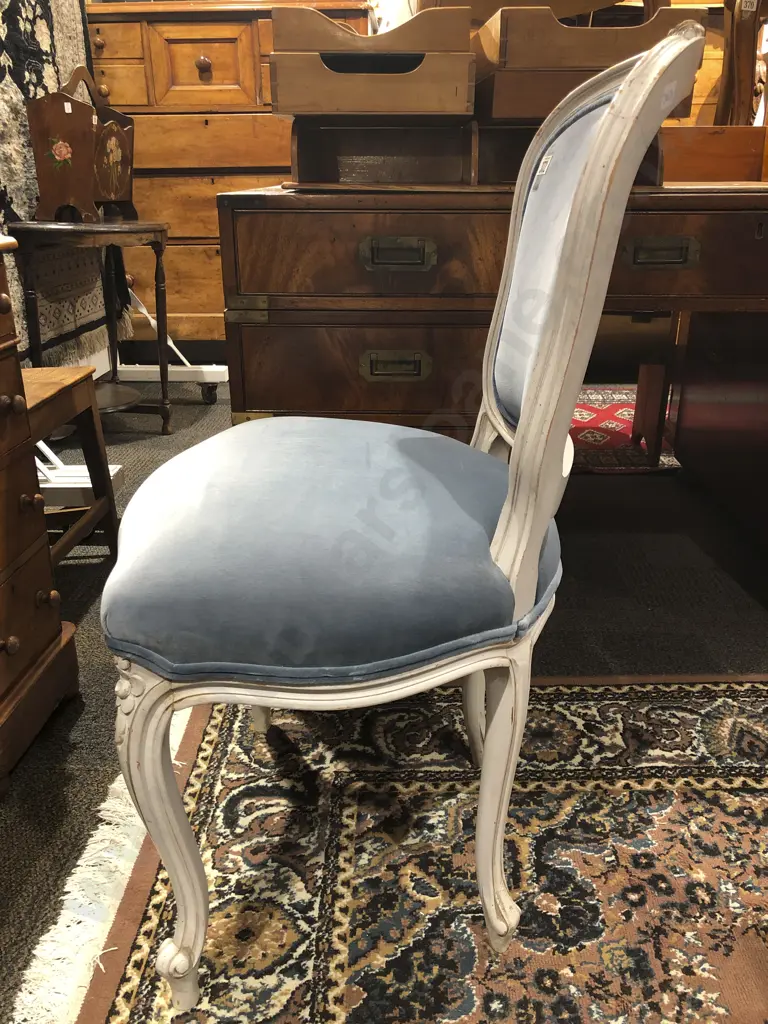 White Painted Balloon Back Bedroom Chair Image 1++