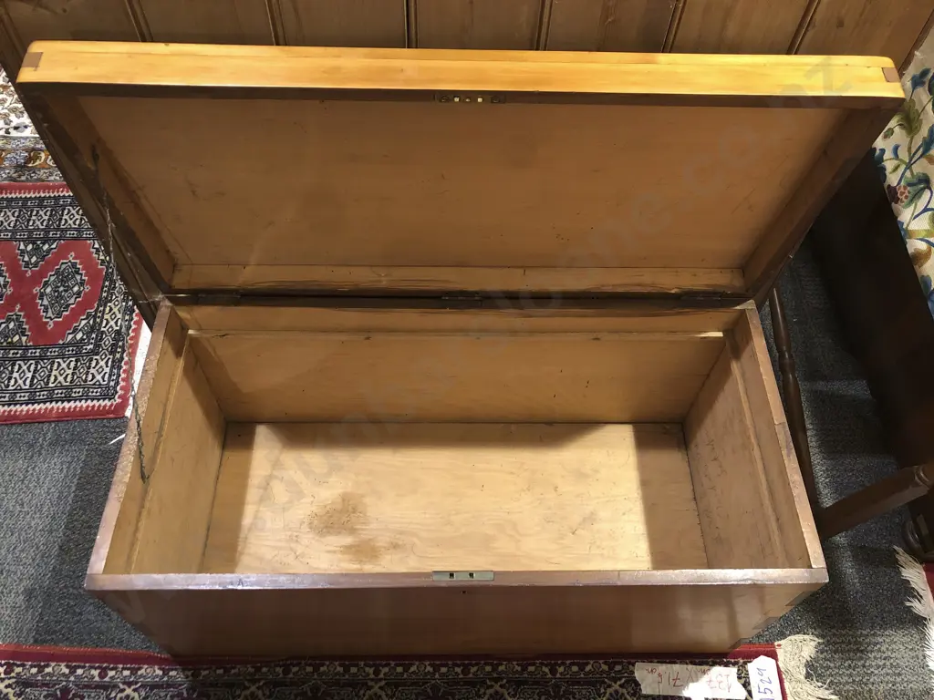 Vintage NZ Kauri Trunk Image 1++