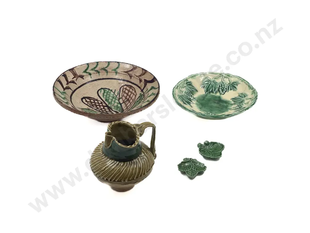 Five Pieces of Pottery (a/f) Image 1++