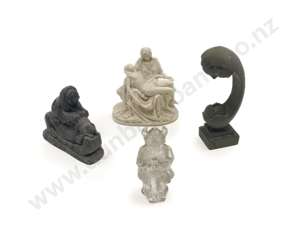 Four Assorted Ornaments Image 1++