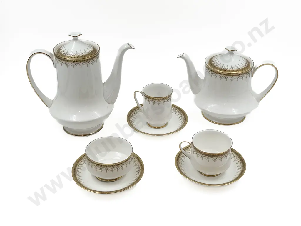 Quantity of Assorted Paragon China including Teapot Image 1++