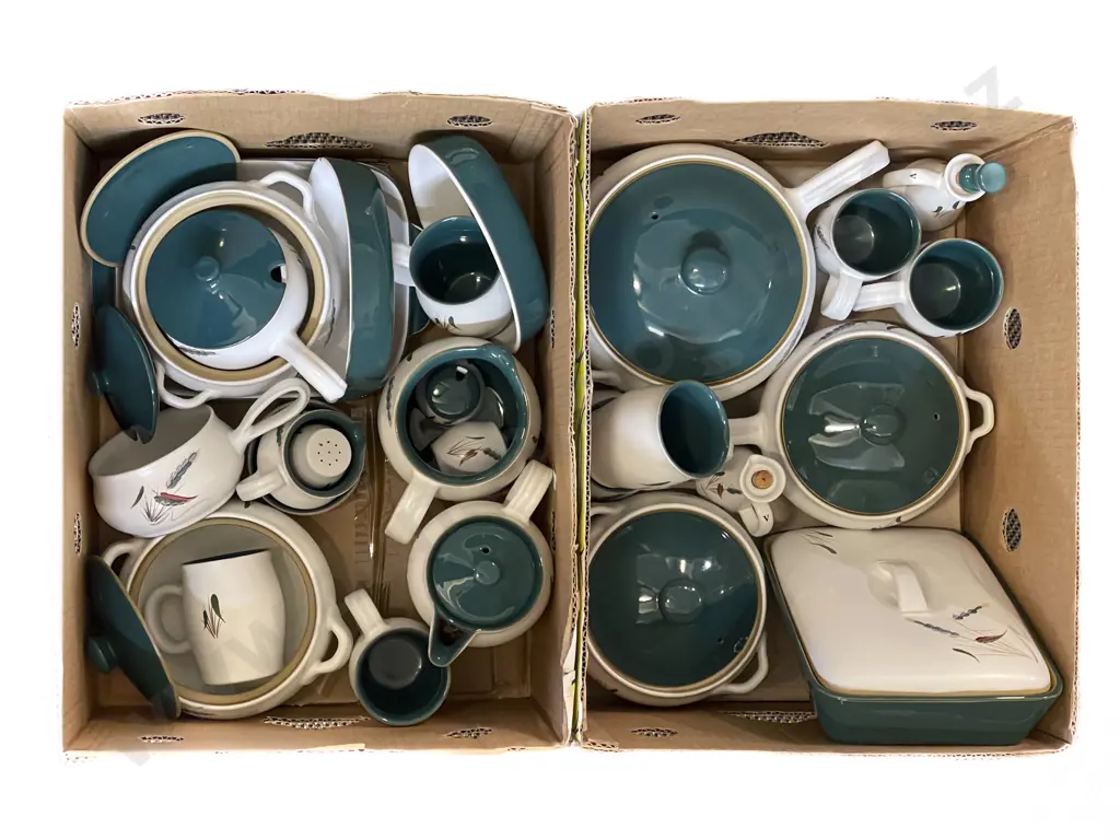 Stoneware Denby Part Dinnerset "Green Wheat" Image 1++