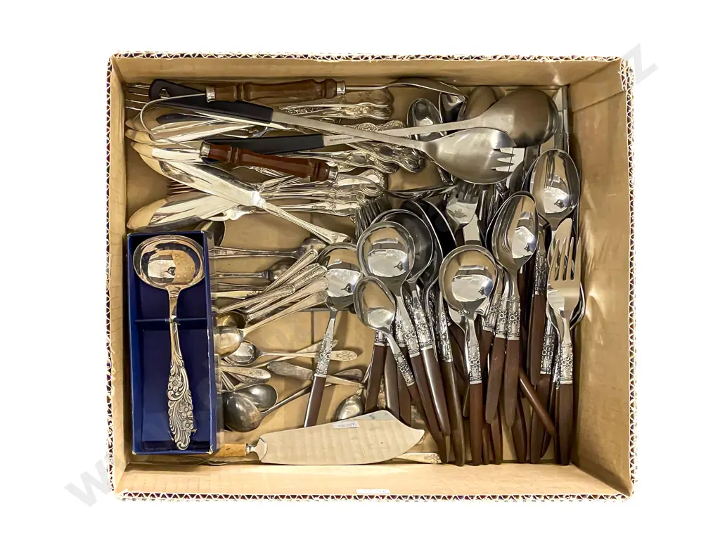 Quantity of Assorted Cutlery Image 1++