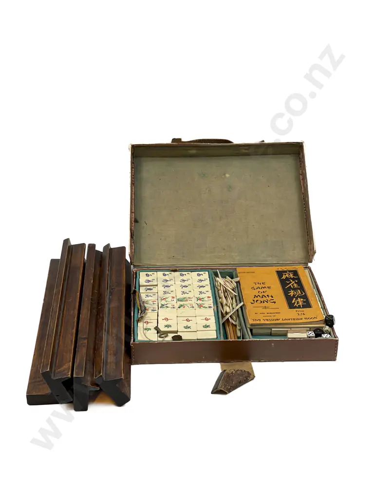 Vintage Cased Mahjong Set with Four Wooden Game Stands Image 1++