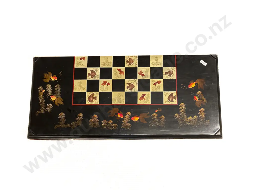 Vintage Lacquered Game Set Image 1++