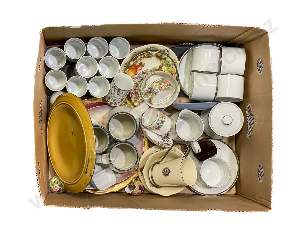 Boxed of Assorted Fancy China etc Image 1++