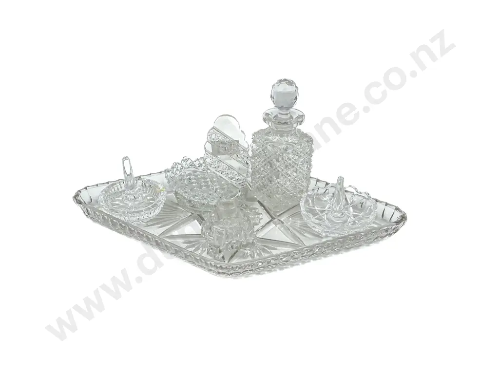 Quantity of Pressed Glass Image 1++