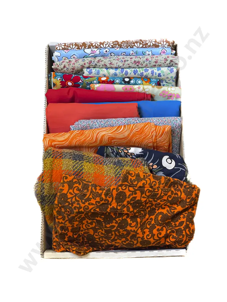 Quantity of Vintage Material Remenants Image 1++