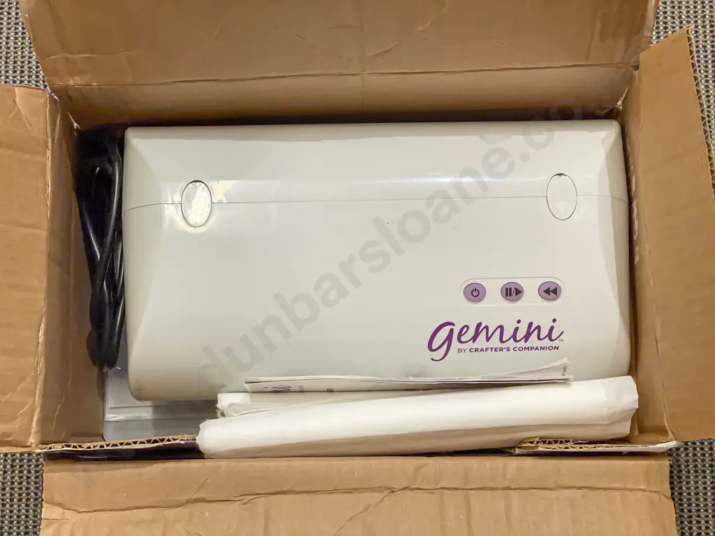 Gemini Twin Function Dye Cutter & Embosser Image 1++