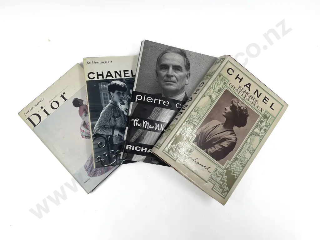 Four Fashion Books Image 1++