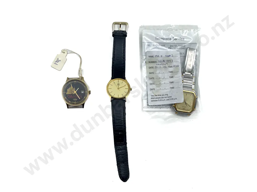 Three Assorted Vintage Watches Image 1++