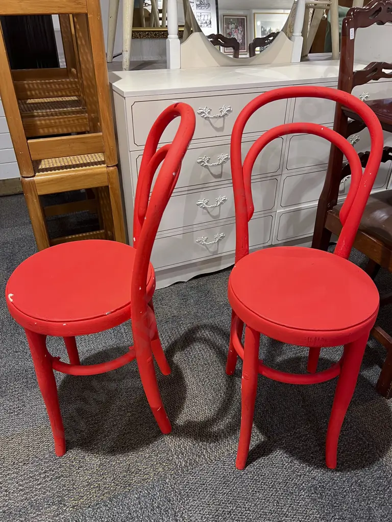 Pair of Red Painted Childrens Bentwood Chairs Image 1++