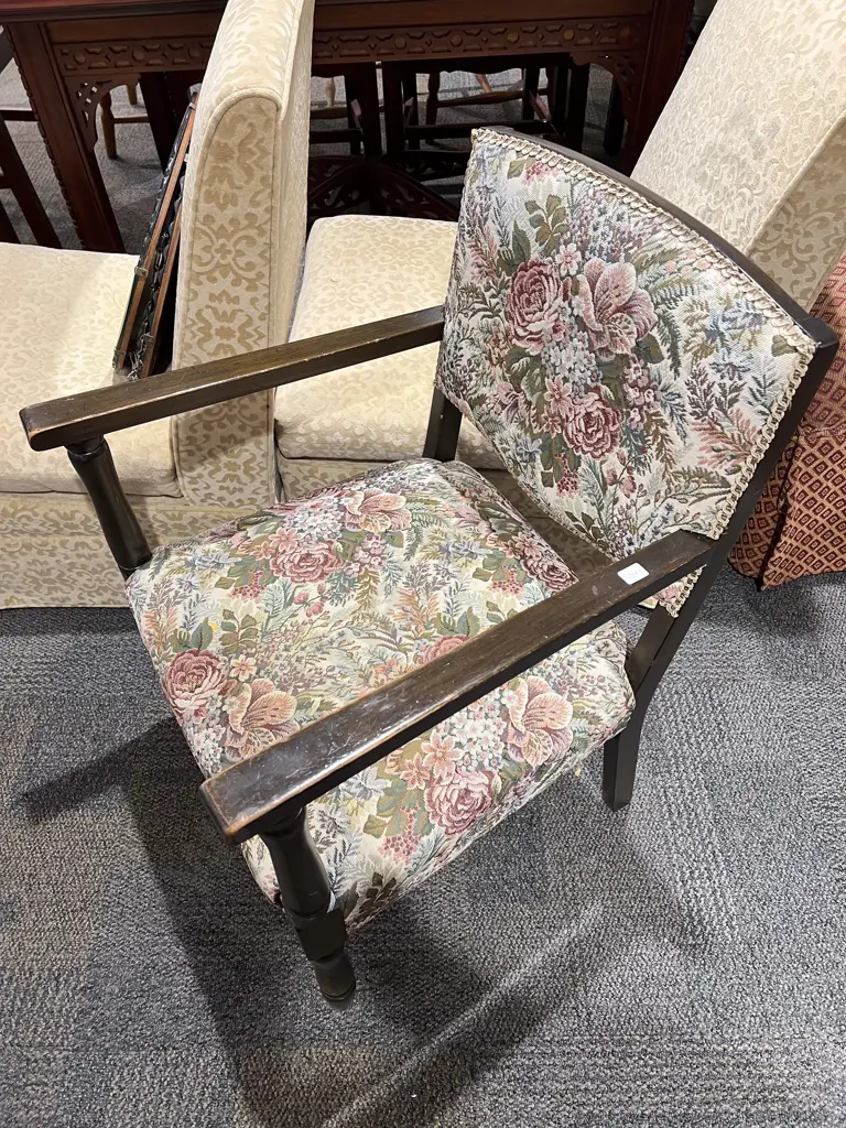 Tapestry Upholstered Mahogany Arm Chair Image 1++