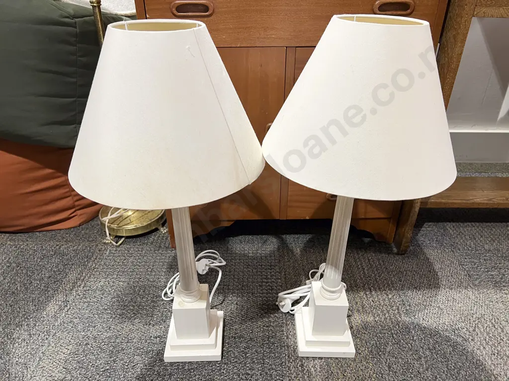 Pair of White Painted Table Lamps Image 1++