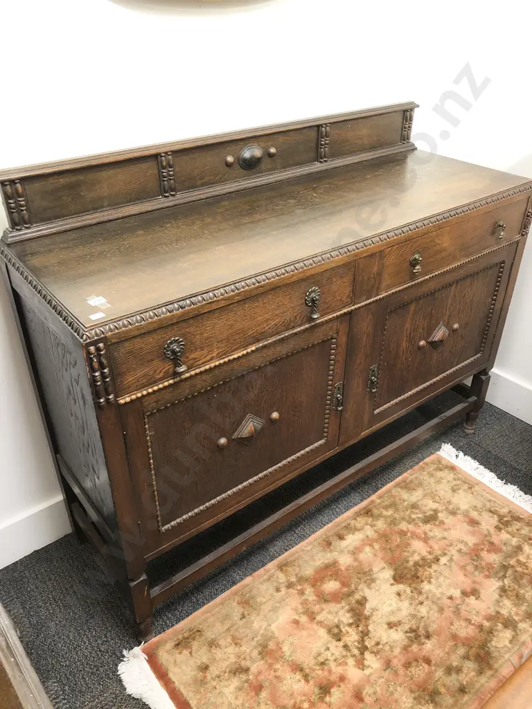 1920's Oak Sideboard Image 1++