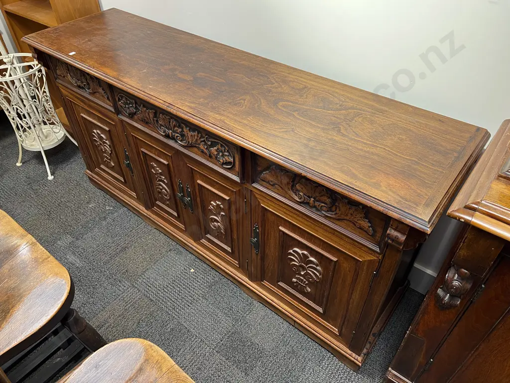 Repro. Carved Door Sideboard Image 1++