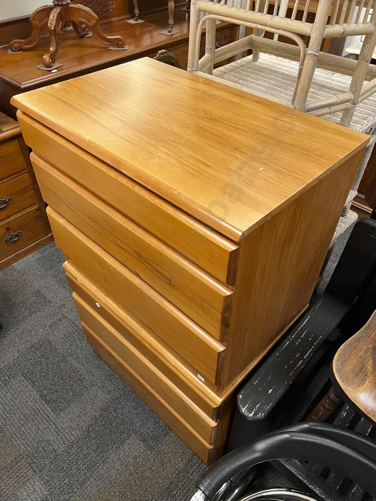 Pair of Rimu three Drawer Bedside Chest Image 1++