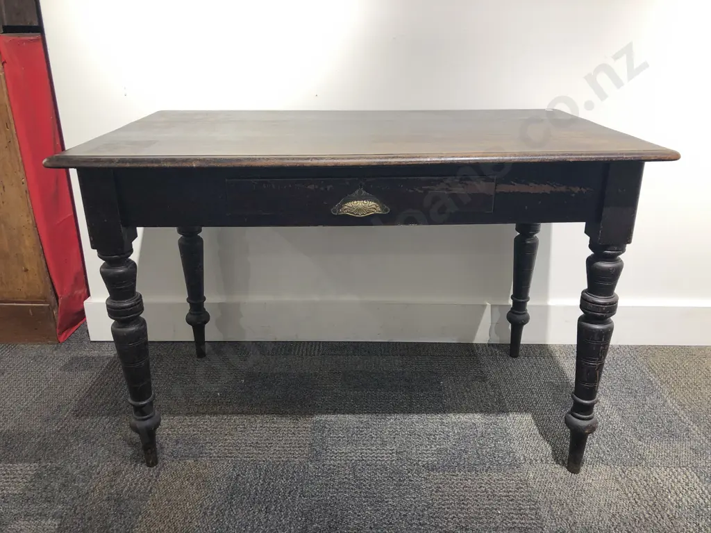 Painted Colonial Single Drawer Desk Image 1++