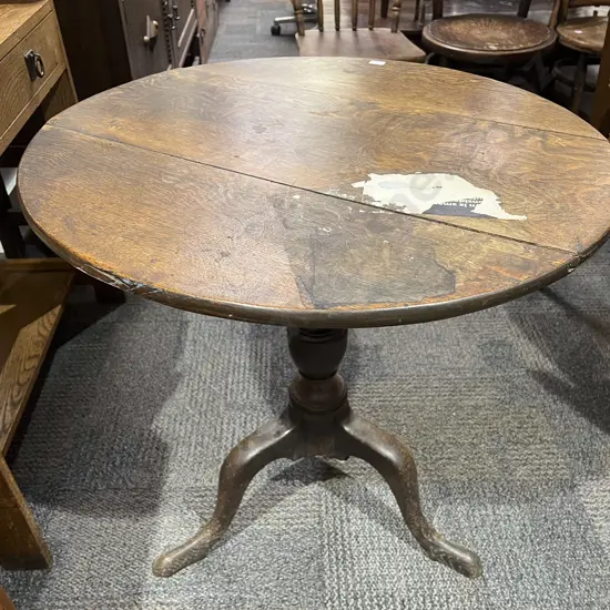 Geo III Oak Snap Top Wine Table