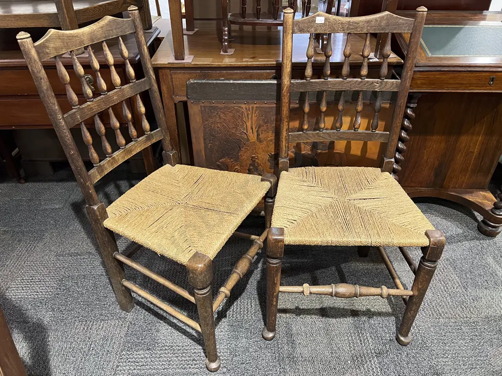 Pair of Rush Seated Oak Dining Chairs Image 1++