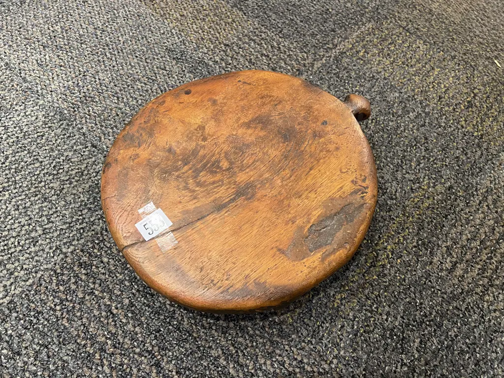 Small Tripod Base Turtle Form Stool Image 1++