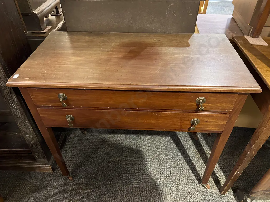 Mahogany Two Door Hall Table Image 1++