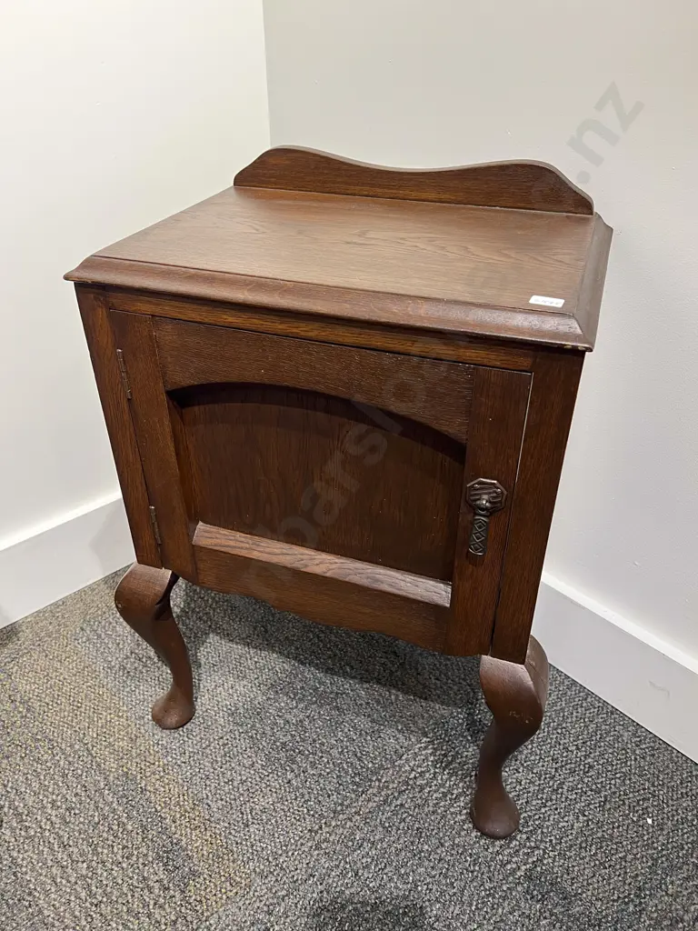 Oak Pot Cupboard Image 1++