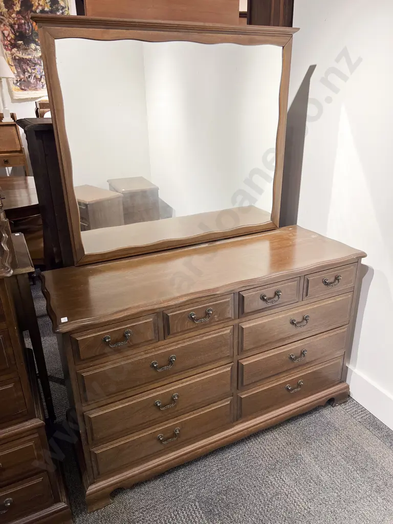 Four Piece Mahogany Bedroom Suite Image 1++