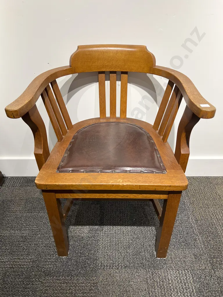 Oak Slate Back Tub Chair Image 1++