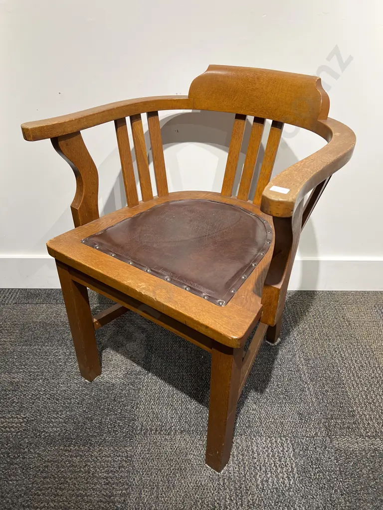 Oak Slate Back Tub Chair Image 1++