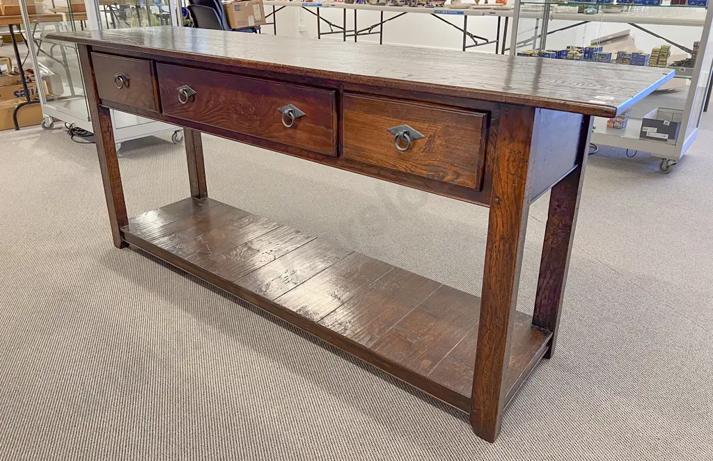 Georgian Style Oak Buffett Sideboard Image 1++