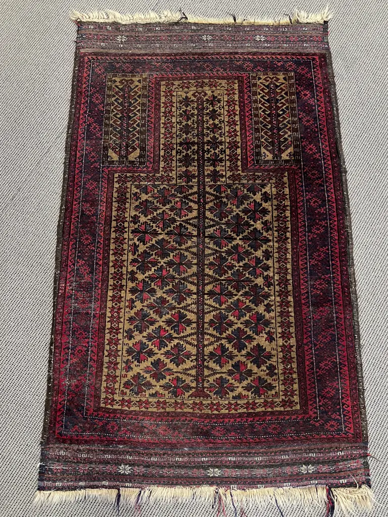 Persian Prayer Mat Image 1++