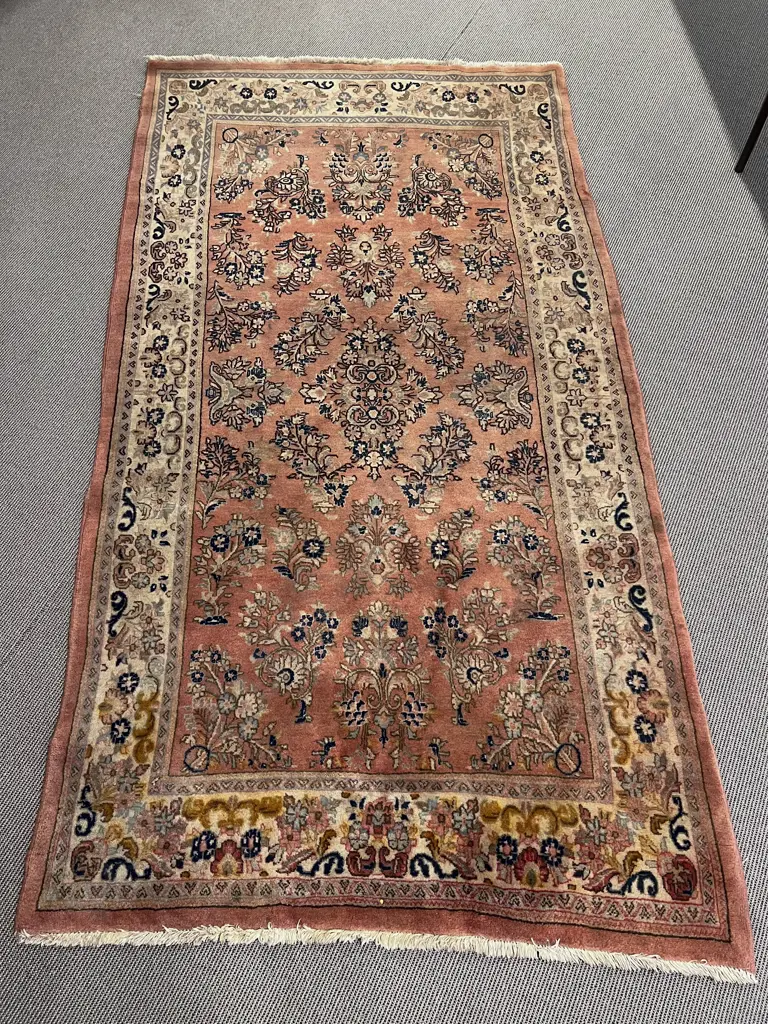 Woolen Persian Floor Rug Image 1++