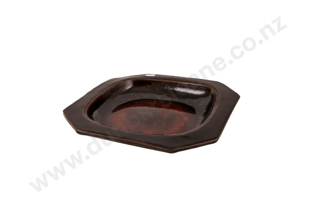 NZ Pottery Shallow Bowl Image 1++