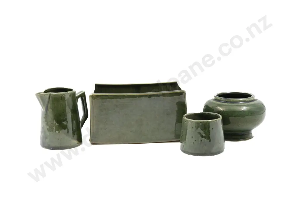 Australian Trough Vase Image 1++