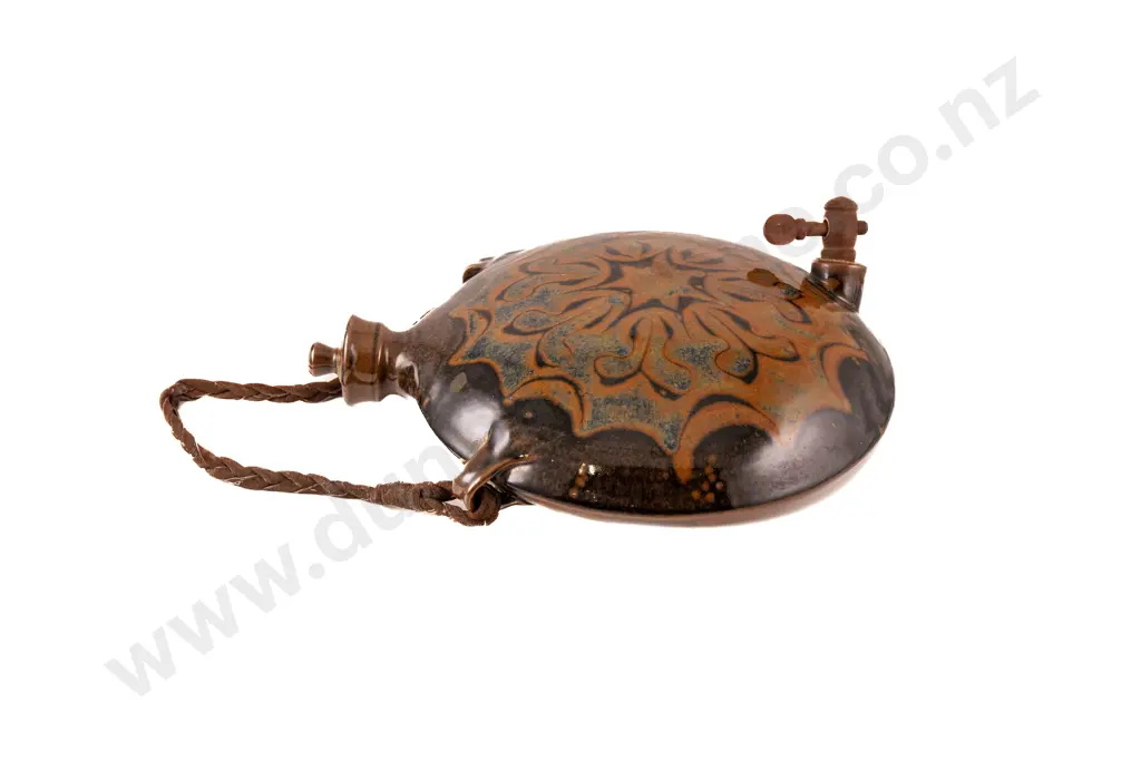 Peter Shearer Hanging Wall Flagon Image 1++