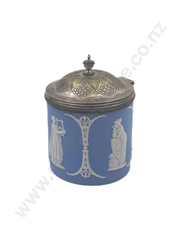 Hinged Wedgwood Biscuit Barrel Image 1++