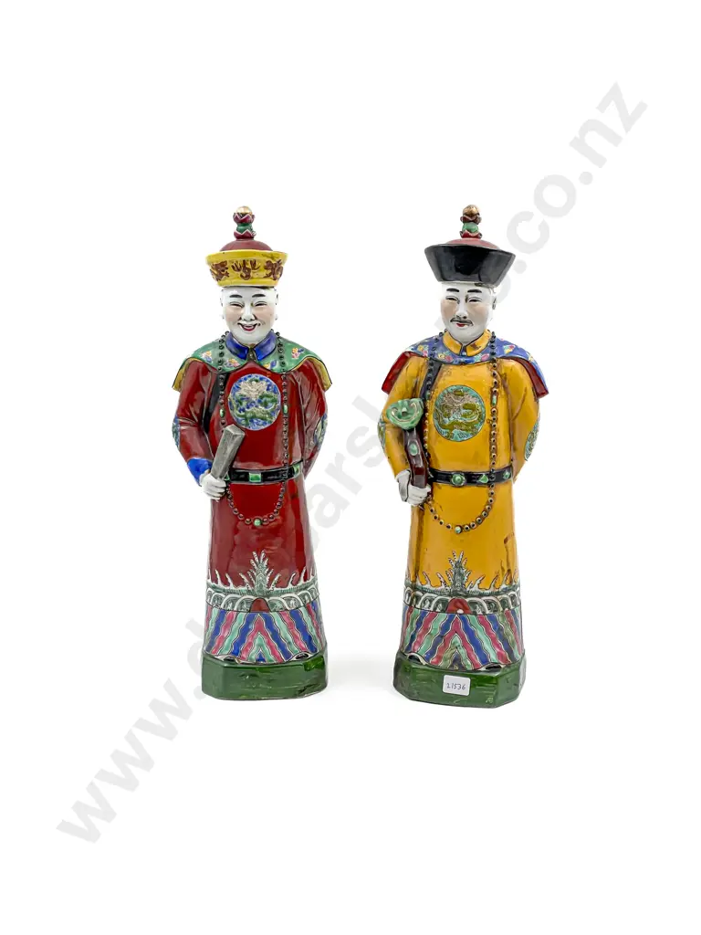 Two Chinese Magistrate Figures Image 1++