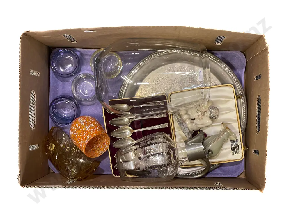 Mixed Quantity of Assorted Glassware and Plated Items Image 1++