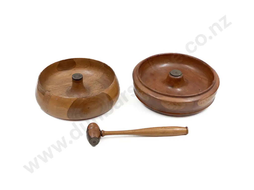 Two Nut Bowls with Single Cracker Image 1++
