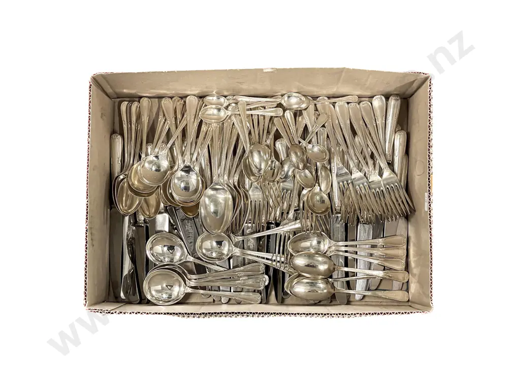 Box Quantity of Walker & Hall S/P Cutlery Image 1++