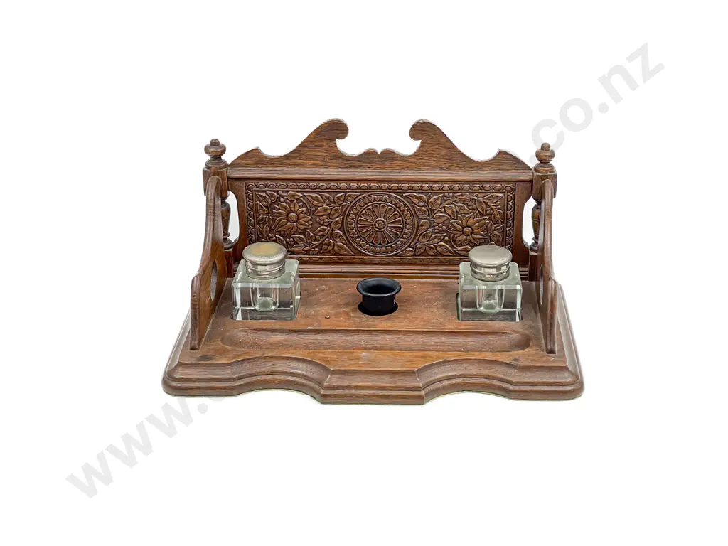 Oak Desk Stand Image 1++