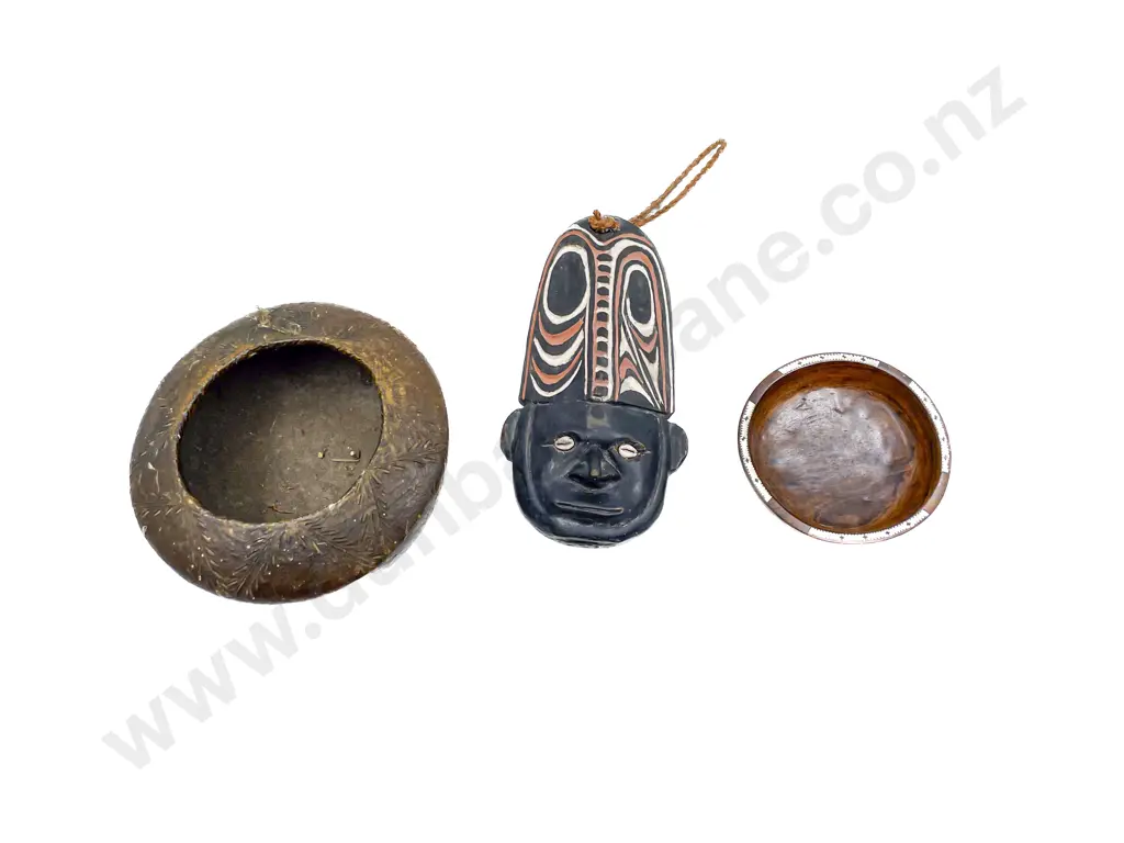 Three Assorted Tribal Items Image 1++