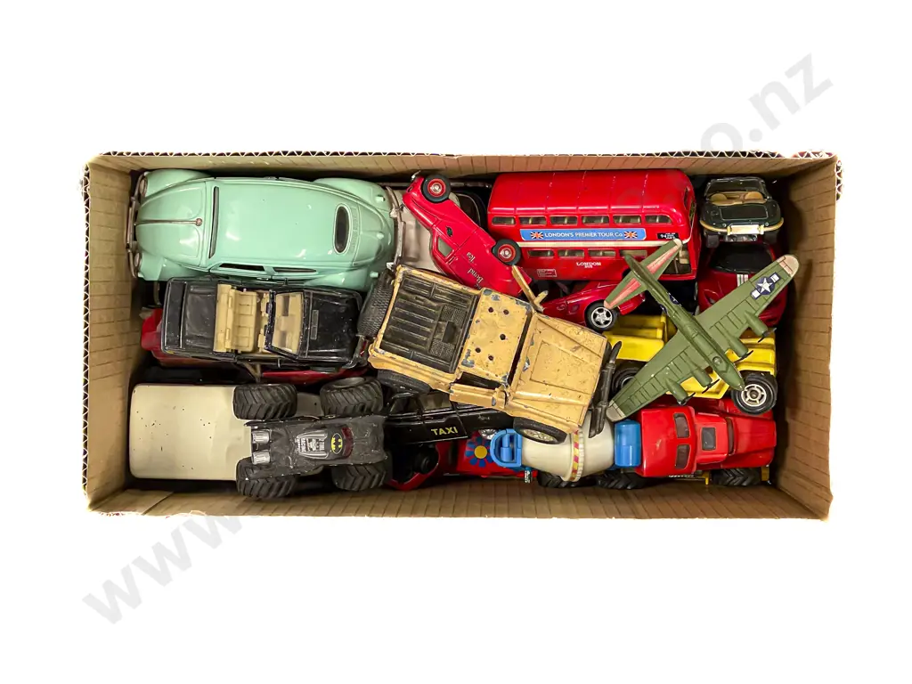 Collection Tinplate and various Diecast Vehicles Image 1++