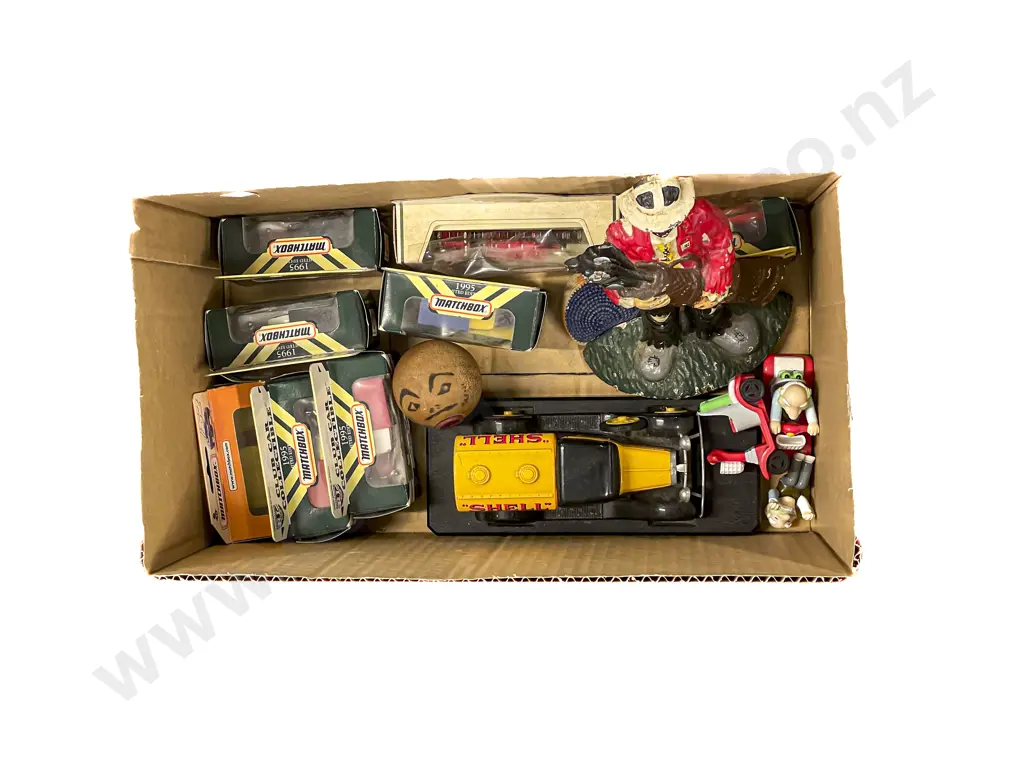Quantity of Assorted Toys incl Boxed Matchbox Image 1++