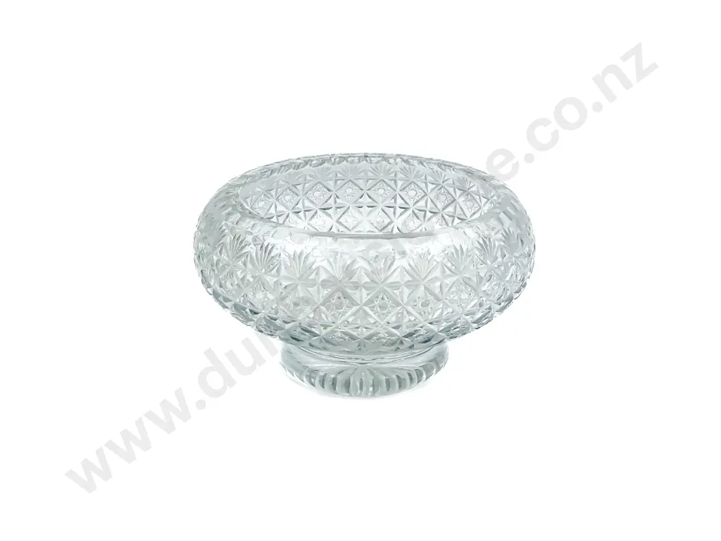 Webb Heavy Cut Crystal Table Bowl Image 1++