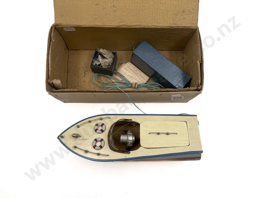 1950's Vintage Boxed Remote Control Speed Boat Image 1++