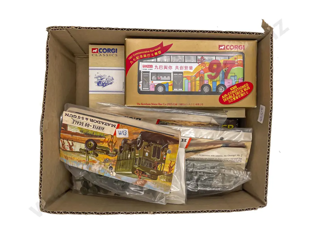 Two Boxed Corgi Models and Assorted Kitsets Image 1++